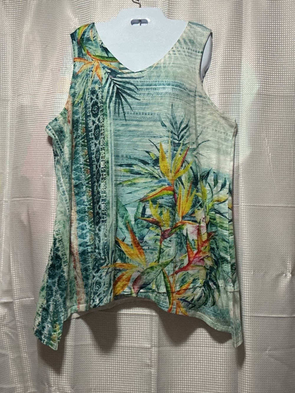 Womens sleeveless blouse
